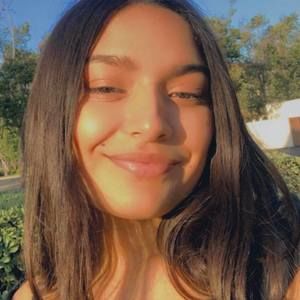 Meet your Posher, Nellie